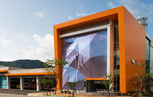 Design Flexibilities of a Fluoropolymer Coating in the Architectural Market